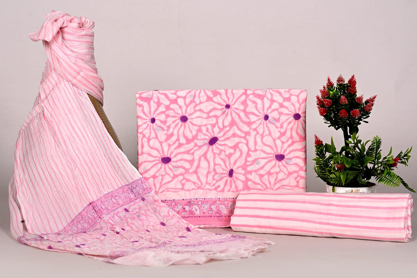 Hand Block Bagru and Sanganeri Printed Cotton 3PC Unstiched Suit With Chiffon Dupatta
