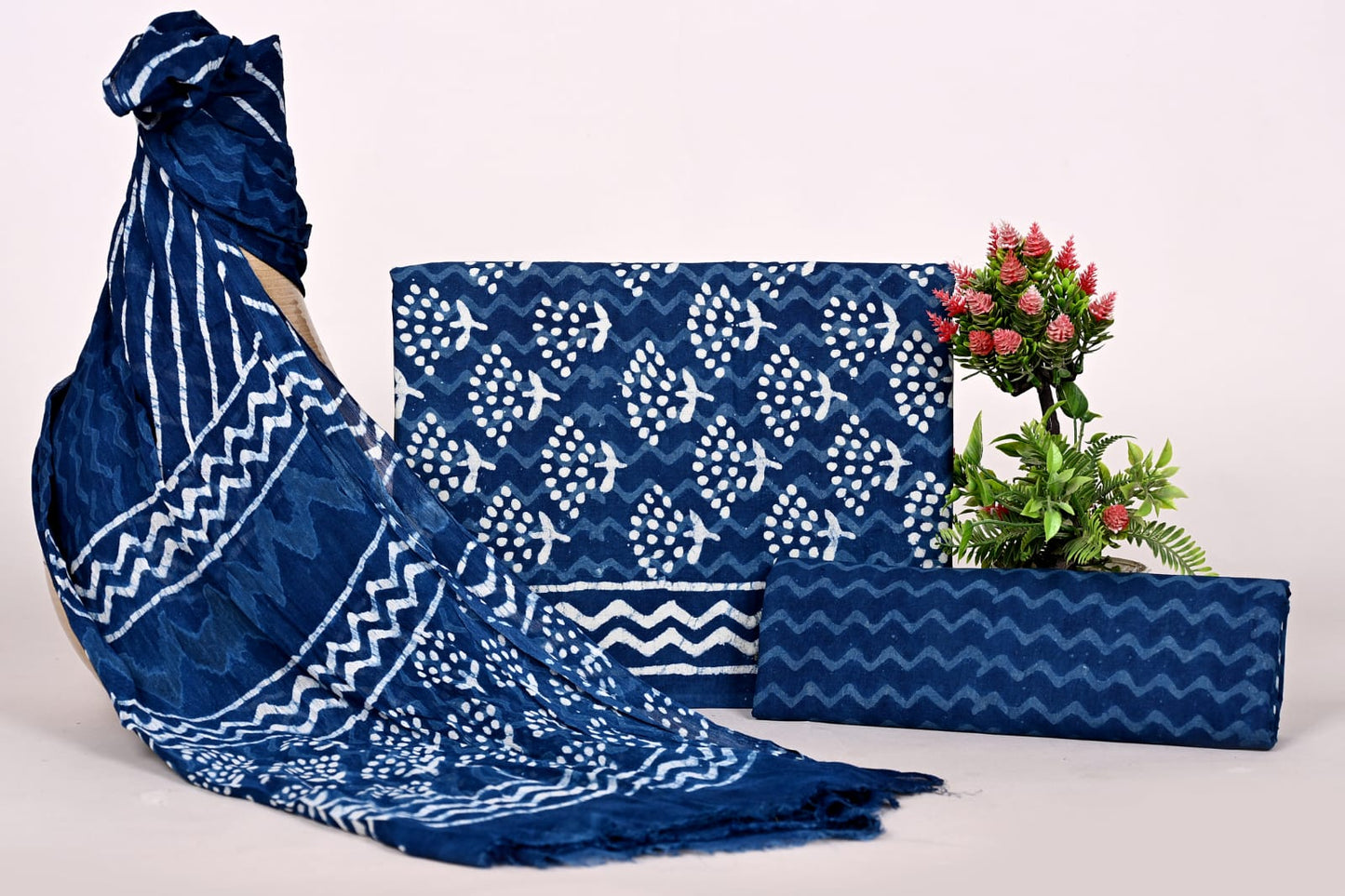 Hand Block Bagru and Sanganeri Printed Cotton 3PC Unstiched Suit With Chiffon Dupatta
